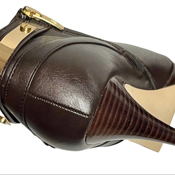 Marc Fisher Dark Brown Blaine3 Faux Leather Gold Accent Booties Size 8 - Picture 8 of 11